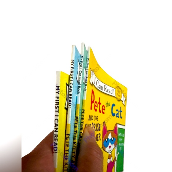 My First I can Read Book- Pete the Cat (4 books) 📚 - Picture 11 of 11